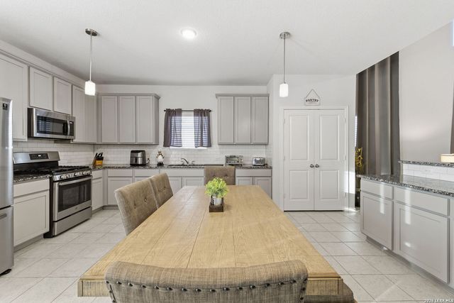 8319 Percheron Pass, San Antonio, TX 78254