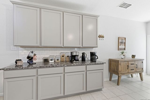 8319 Percheron Pass, San Antonio, TX 78254