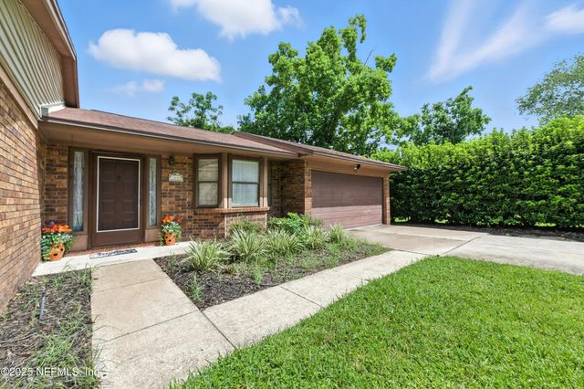 3641 NEWCASTLE CREEK Drive, Jacksonville, FL 32277