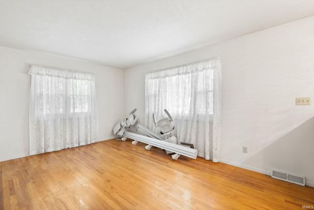 13206 Adams Road, Granger, IN 46530