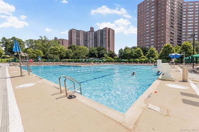 5700 Arlington Avenue 2D, Bronx, NY 10471