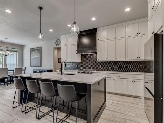 1662 Shaylee Lane, Choctaw, OK 73020
