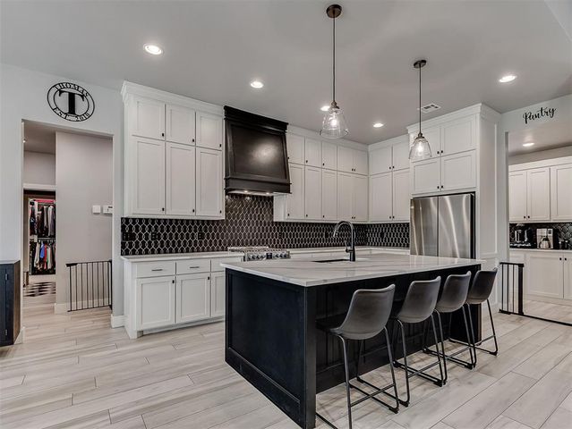 1662 Shaylee Lane, Choctaw, OK 73020