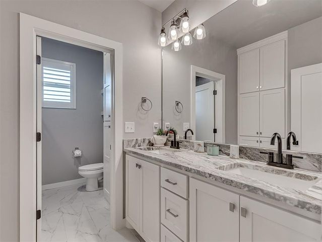 1662 Shaylee Lane, Choctaw, OK 73020