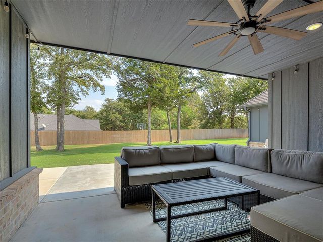 1662 Shaylee Lane, Choctaw, OK 73020