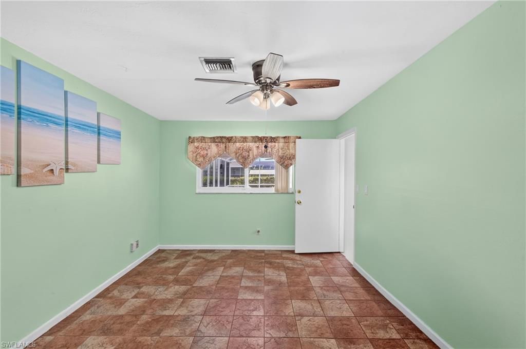 Image 32 of property listing at 102 SE 38th TER, Cape Coral, FL 33904