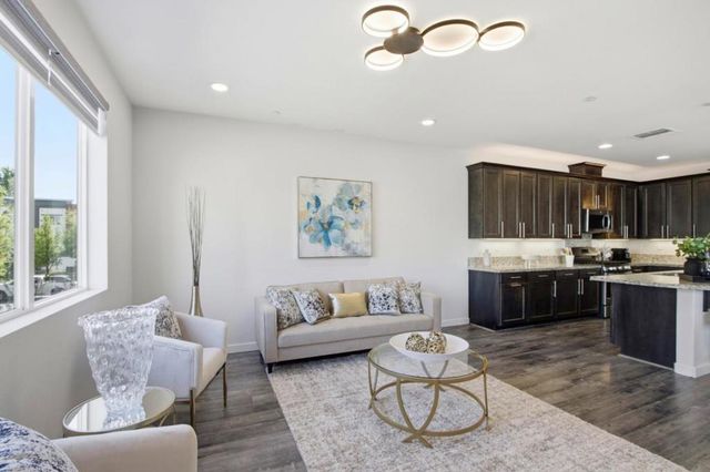 439 Ellicott Loop, San Jose, CA 95123