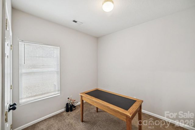 2731 Meadow Knoll Drive, Charlotte, NC 28269