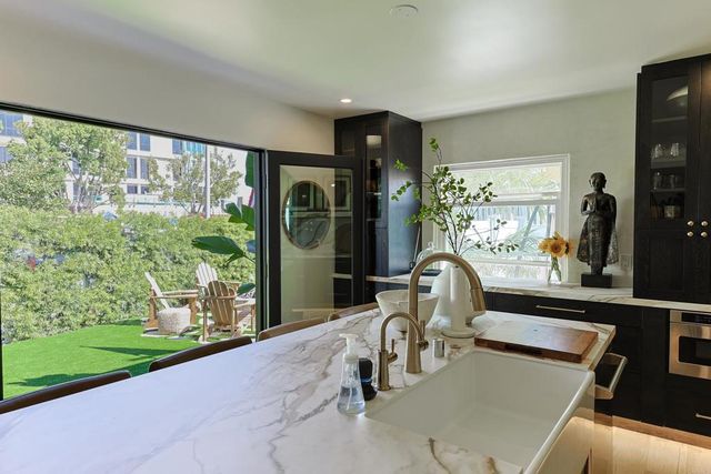 340 Glorietta Place, Coronado, CA 92118