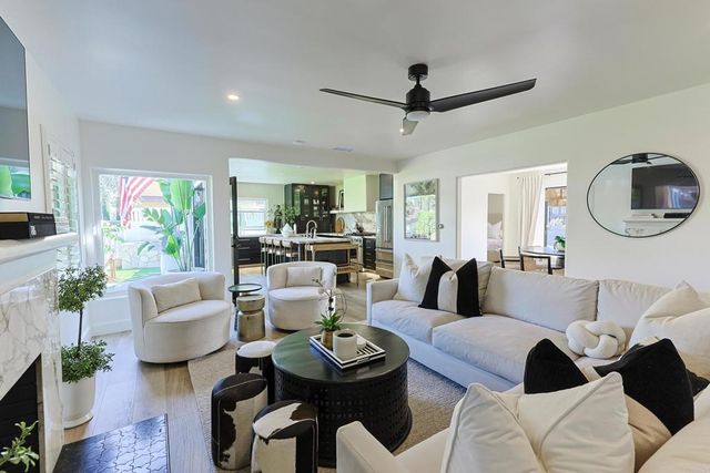 340 Glorietta Place, Coronado, CA 92118