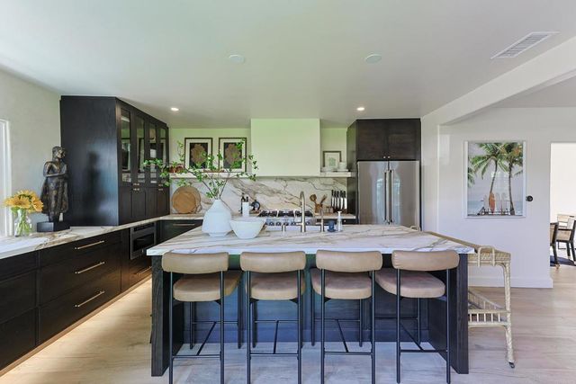 340 Glorietta Place, Coronado, CA 92118