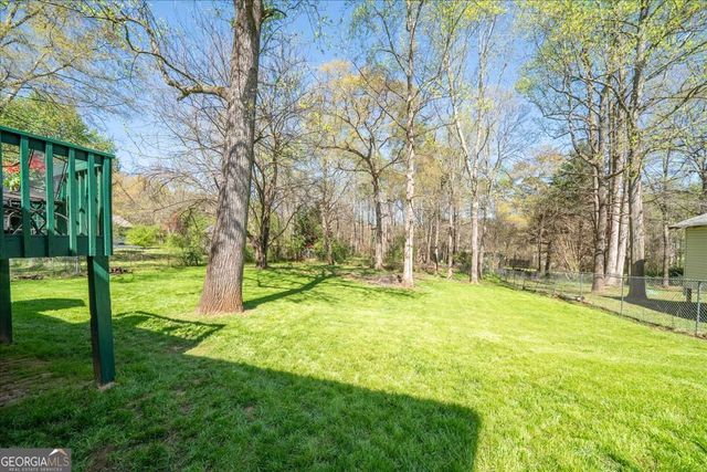 5638 Nacoochee Street, Lula, GA 30554