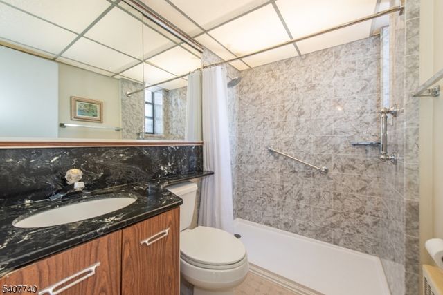 355 River Rd H, Nutley Twp., NJ 07110