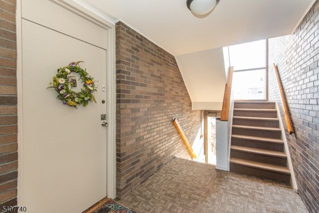 355 River Rd H, Nutley Twp., NJ 07110