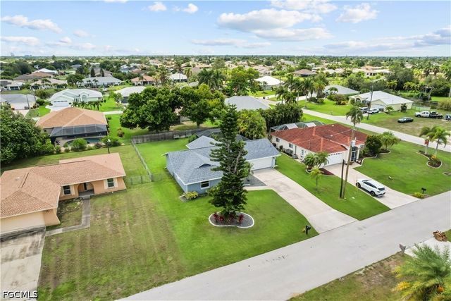 1411 SE 5th PL, Cape Coral, FL 33990