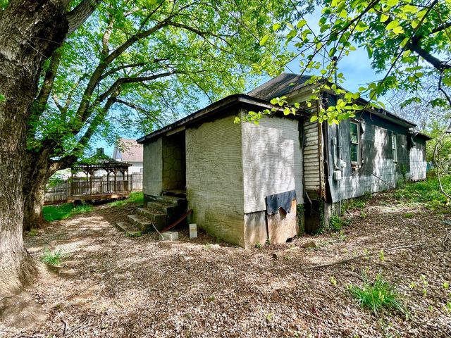 804 Nixon Street, Ferguson, KY 42533