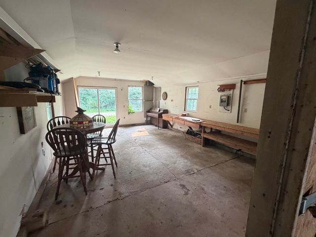 8621 Shirley Court, Portage, MI 49024