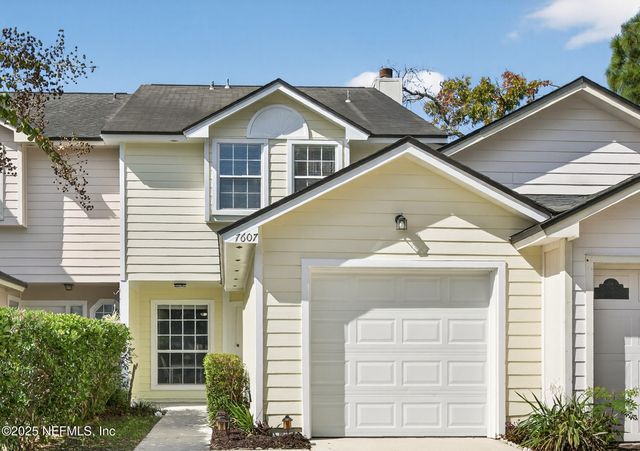 7607 HOVERING MIST Way, Jacksonville, FL 32277