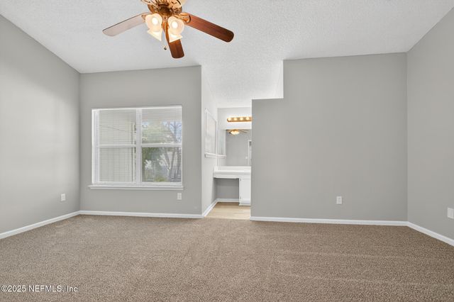 7607 HOVERING MIST Way, Jacksonville, FL 32277