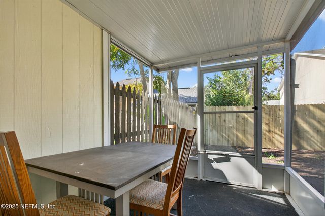 7607 HOVERING MIST Way, Jacksonville, FL 32277