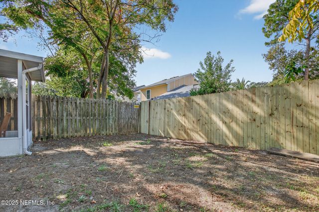 7607 HOVERING MIST Way, Jacksonville, FL 32277