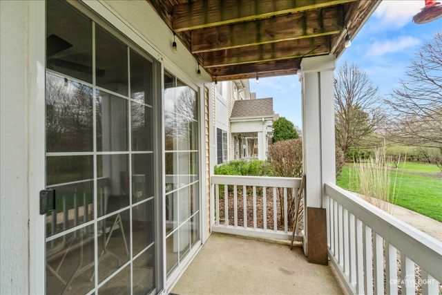 649 Lincoln Station Drive 1302, Oswego, IL 60543