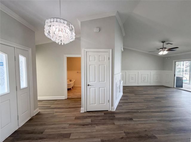 5609 EXECUTIVE DRIVE, New Port Richey, FL 34652