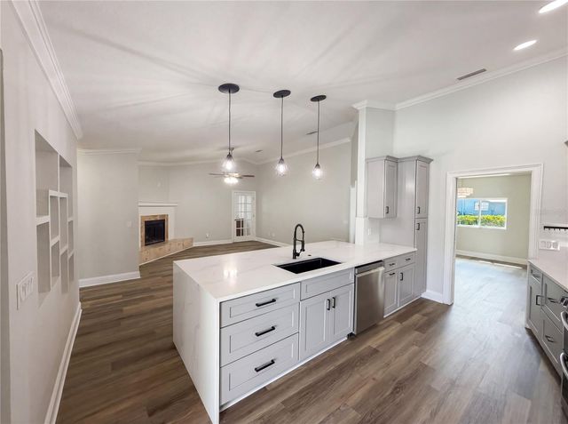 5609 EXECUTIVE DRIVE, New Port Richey, FL 34652