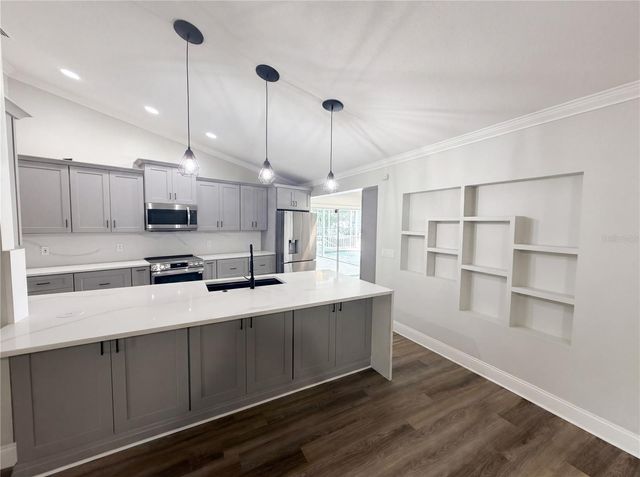 5609 EXECUTIVE DRIVE, New Port Richey, FL 34652