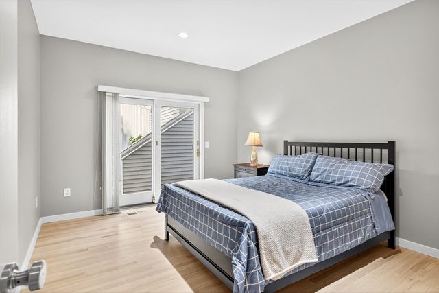 3 Glenwood Ln, Sandwich, MA 02563