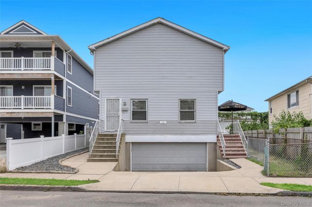 20 E Pine Street, Long Beach, NY 11561