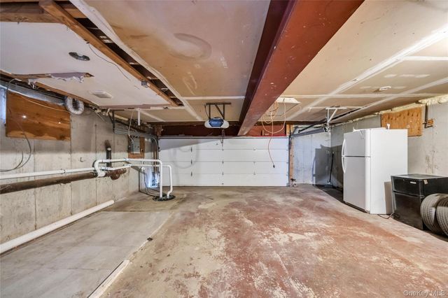 20 E Pine Street, Long Beach, NY 11561