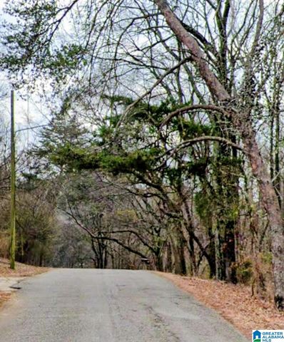 2908 29TH STREET SW, Birmingham, AL 35211