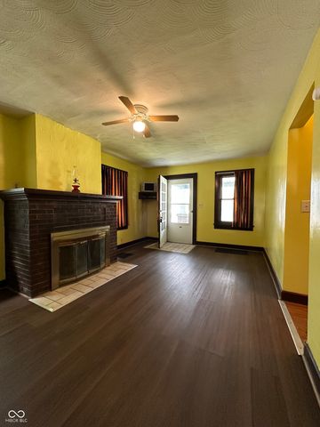 555 Woodrow Avenue, Indianapolis, IN 46241