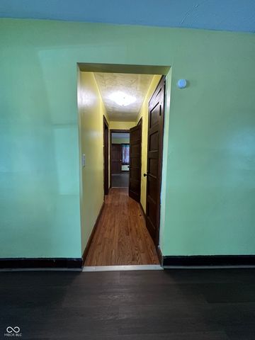 555 Woodrow Avenue, Indianapolis, IN 46241