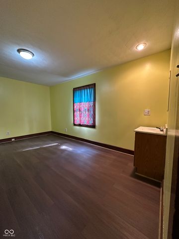 555 Woodrow Avenue, Indianapolis, IN 46241