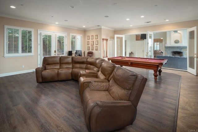 7992 Paseo Esmerado, Carlsbad, CA 92009