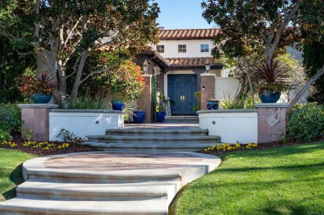 7992 Paseo Esmerado, Carlsbad, CA 92009