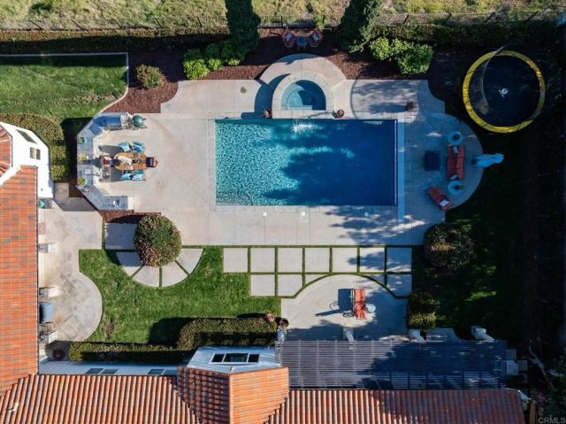 7992 Paseo Esmerado, Carlsbad, CA 92009