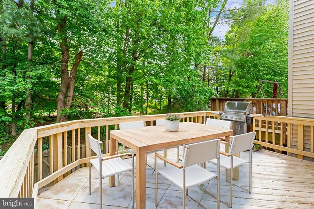 9348 MCCARTHY WOODS CT, Burke, VA 22015