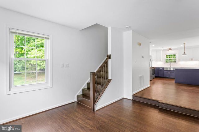 9348 MCCARTHY WOODS CT, Burke, VA 22015
