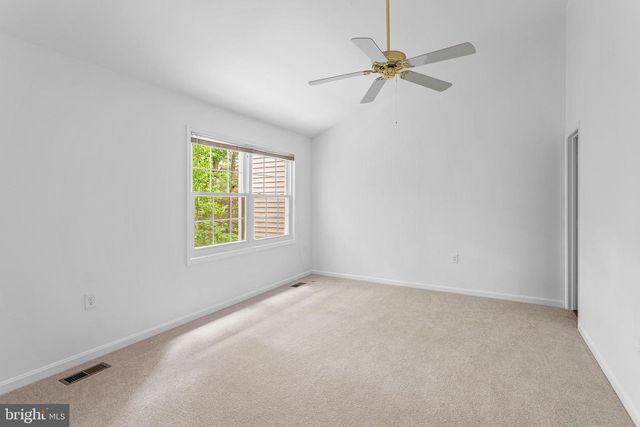 9348 MCCARTHY WOODS CT, Burke, VA 22015