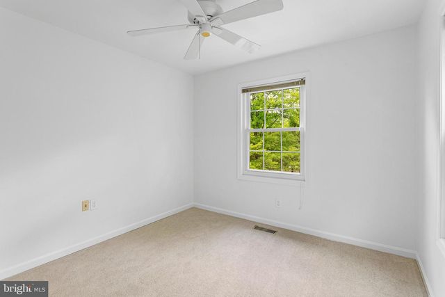 9348 MCCARTHY WOODS CT, Burke, VA 22015
