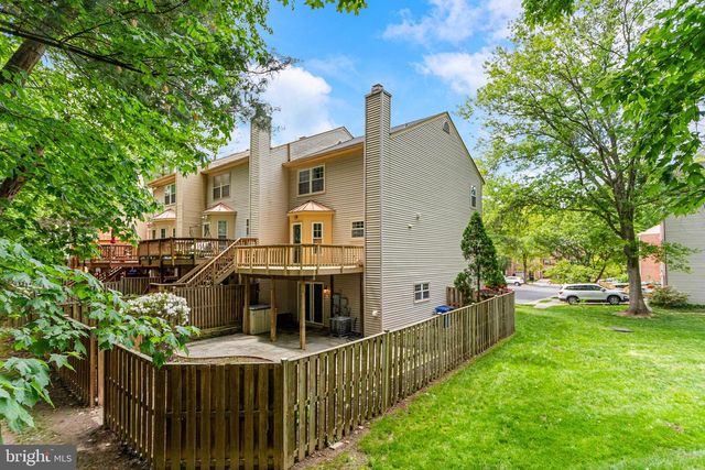9348 MCCARTHY WOODS CT, Burke, VA 22015