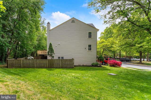 9348 MCCARTHY WOODS CT, Burke, VA 22015
