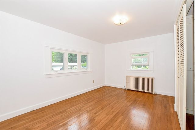 14 Crapo Street, Marion, MA 02738