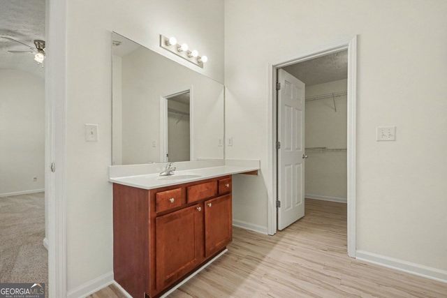 9464 Lakeview Road, Union City, GA 30291