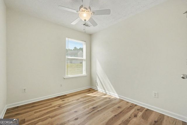 9464 Lakeview Road, Union City, GA 30291