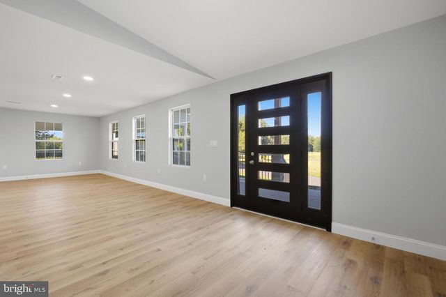 15000 MOUNT CALVERT RD, Upper Marlboro, MD 20772