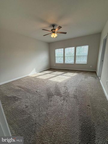 7464 WILMER WAY, Manassas, VA 20109